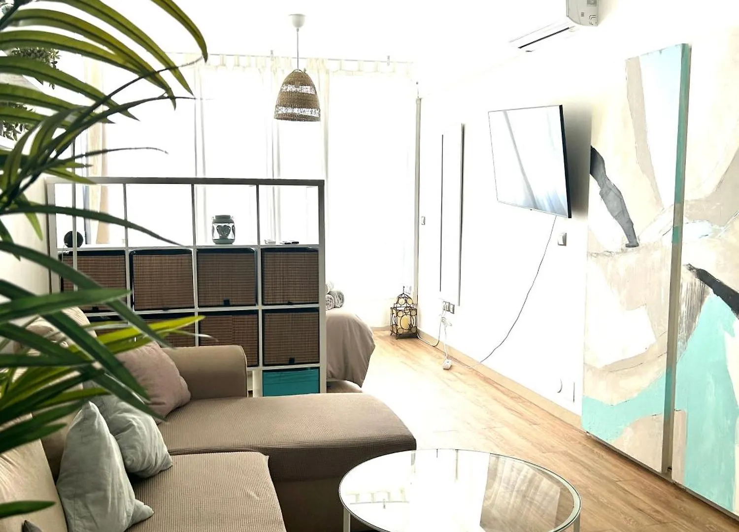 Glam estudio Torremolinos 0*,